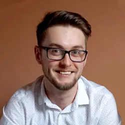 Damian Augustyniak (GuzikArt)